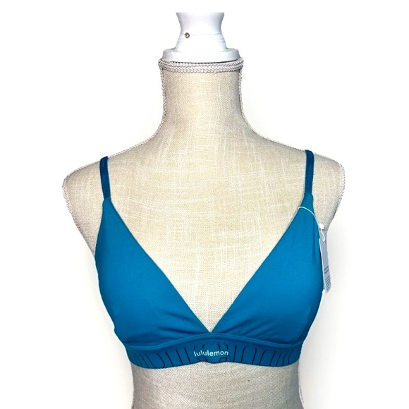 Lululemon License to Train Triangle Bra Light Support A/B Cup Logo Size 8 MRLN - Picture 1 of 8